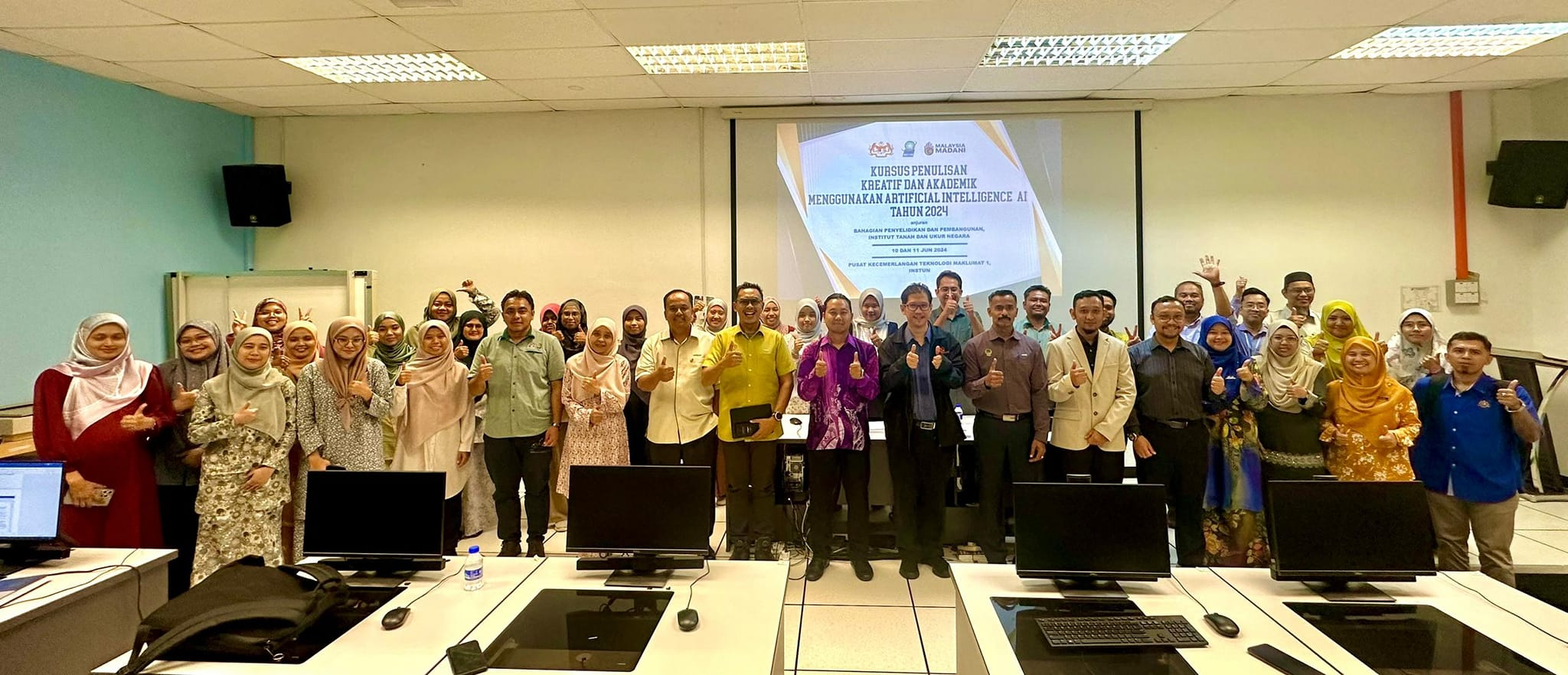 Kursus Penulisan Kreatif dan Akademik Menggunakan AI di INSTUN (3)